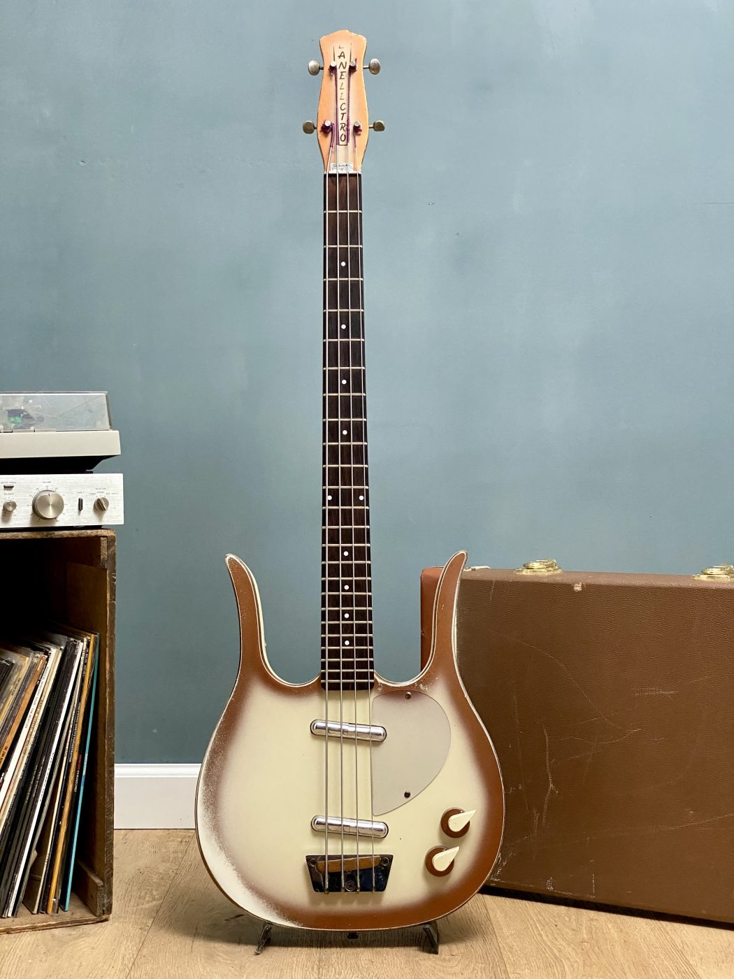 Danelectro Lyre Bass 1959