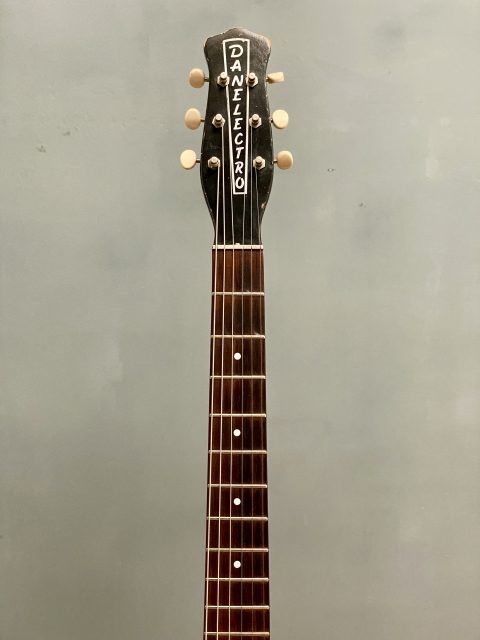 Danelectro U-1, photo 10
