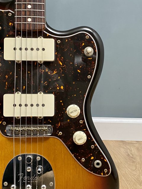 Fender Japan Jazzmaster 62 Ri, photo 5