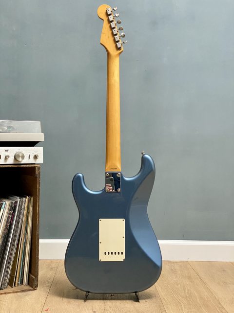 Fender Japan Stratocaster 62 Ri, photo 4