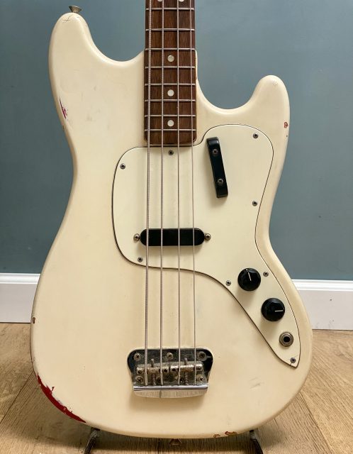 Fender Musicmaster Bass, photo 3