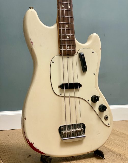 Fender Musicmaster Bass, photo 5
