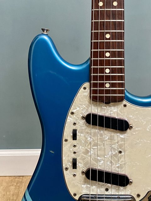 Fender Mustang, photo 8