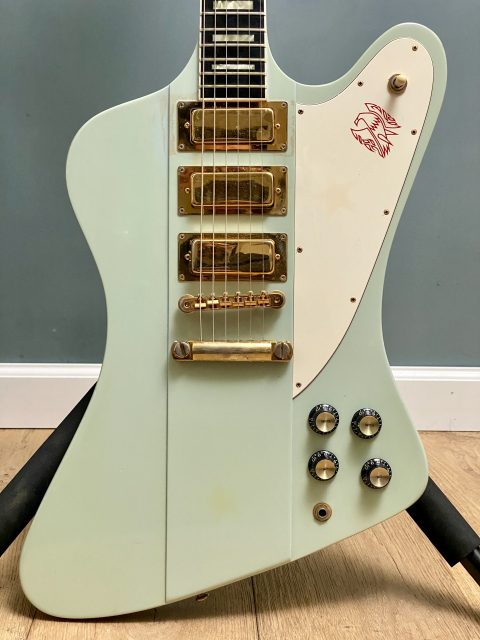 Gibson Firebird, photo 3