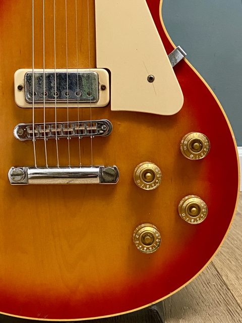 Gibson Les Paul Deluxe, photo 7
