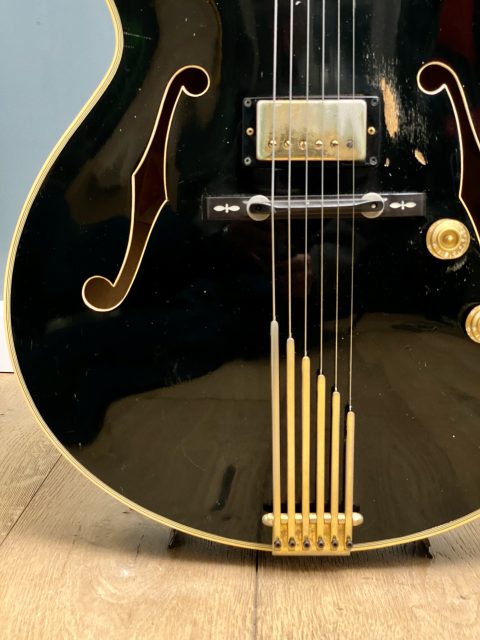 Gibson Super V, photo 10